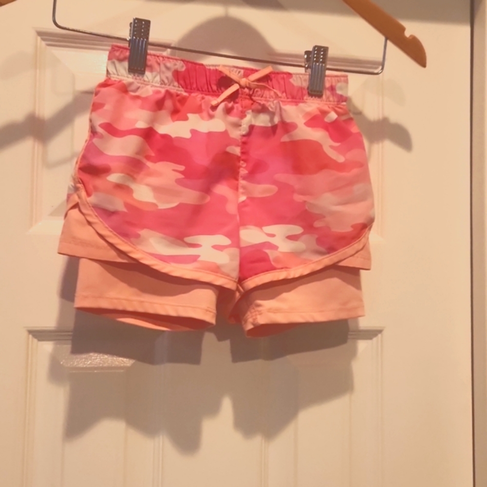 OshKosh Punk Camo Athletic Shorts size 6/6x